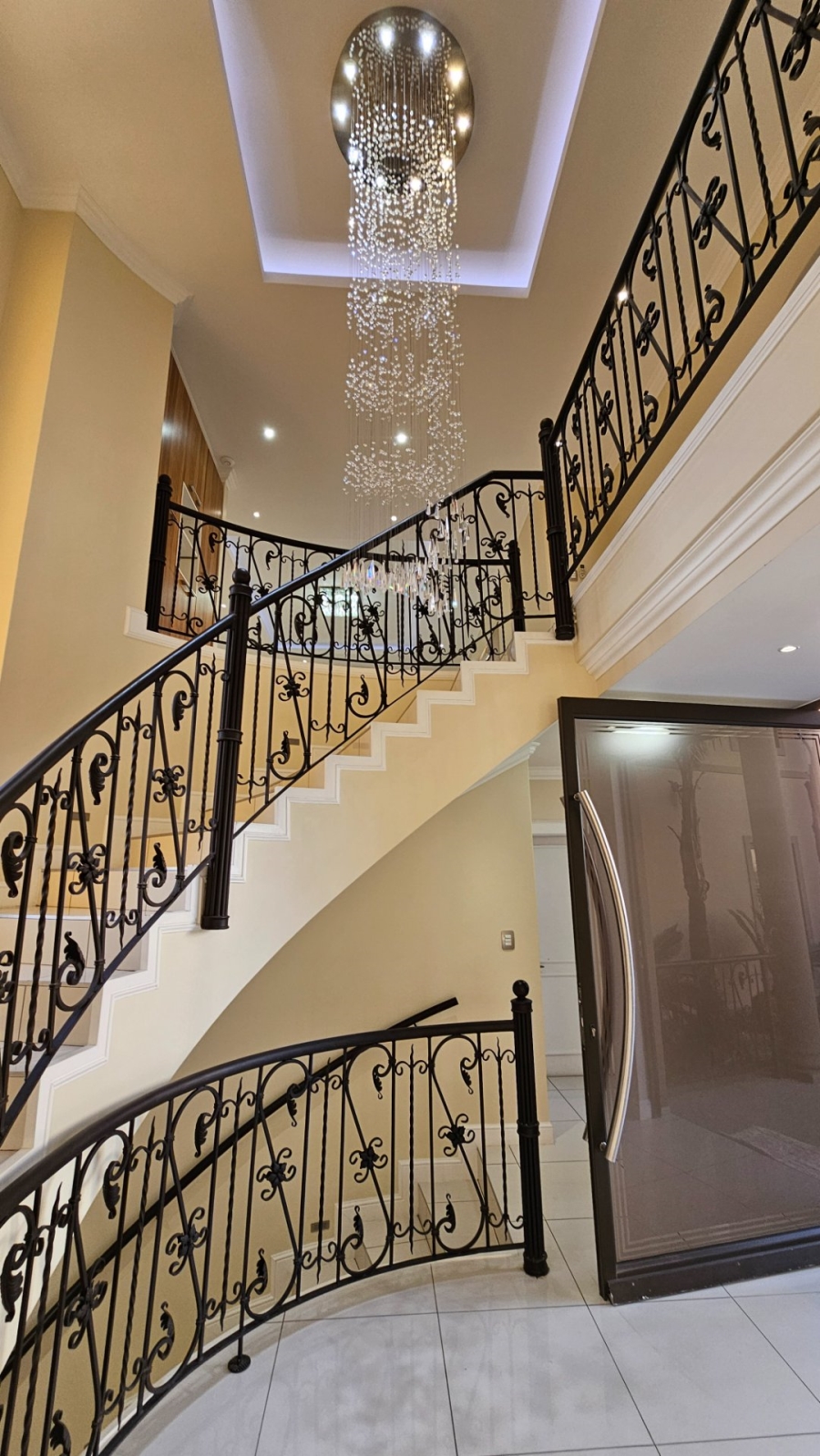 5 Bedroom Property for Sale in Kiepersol Free State